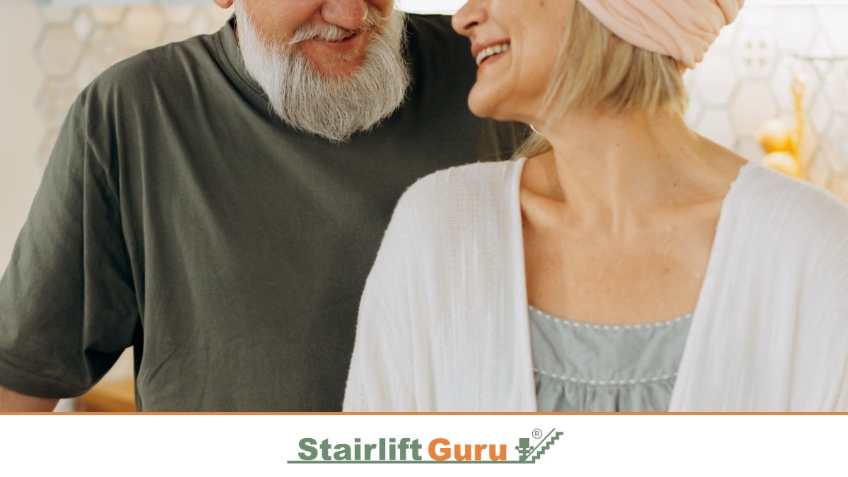 Stairlift Guru elderly featured image 3 Older couple at home