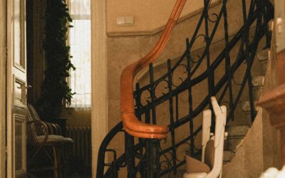 Living Downstairs Vs Stairlift Vs Moving: A Comparison For Families