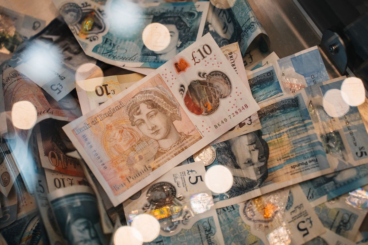 British pound notes and coins British pound notes and coins