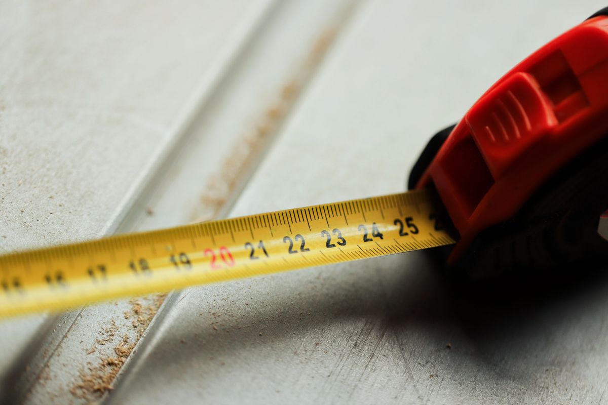 Using a tape measure Using a tape measure